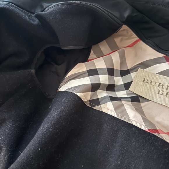Burberry Brit Bowpark Hooded Raincoat w detachable hood and Wool lining - Picture 9 of 12